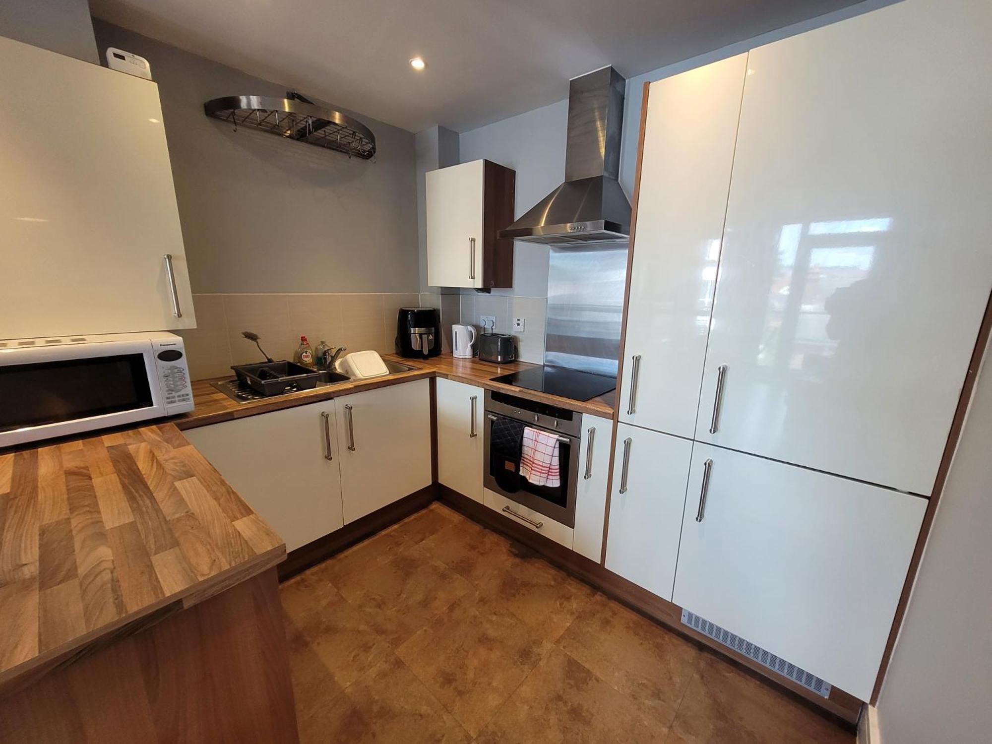 Lesley Court- A Lovely Spacious 2 Bedroom Apartment By Catchpole Stays Chelmsford Buitenkant foto